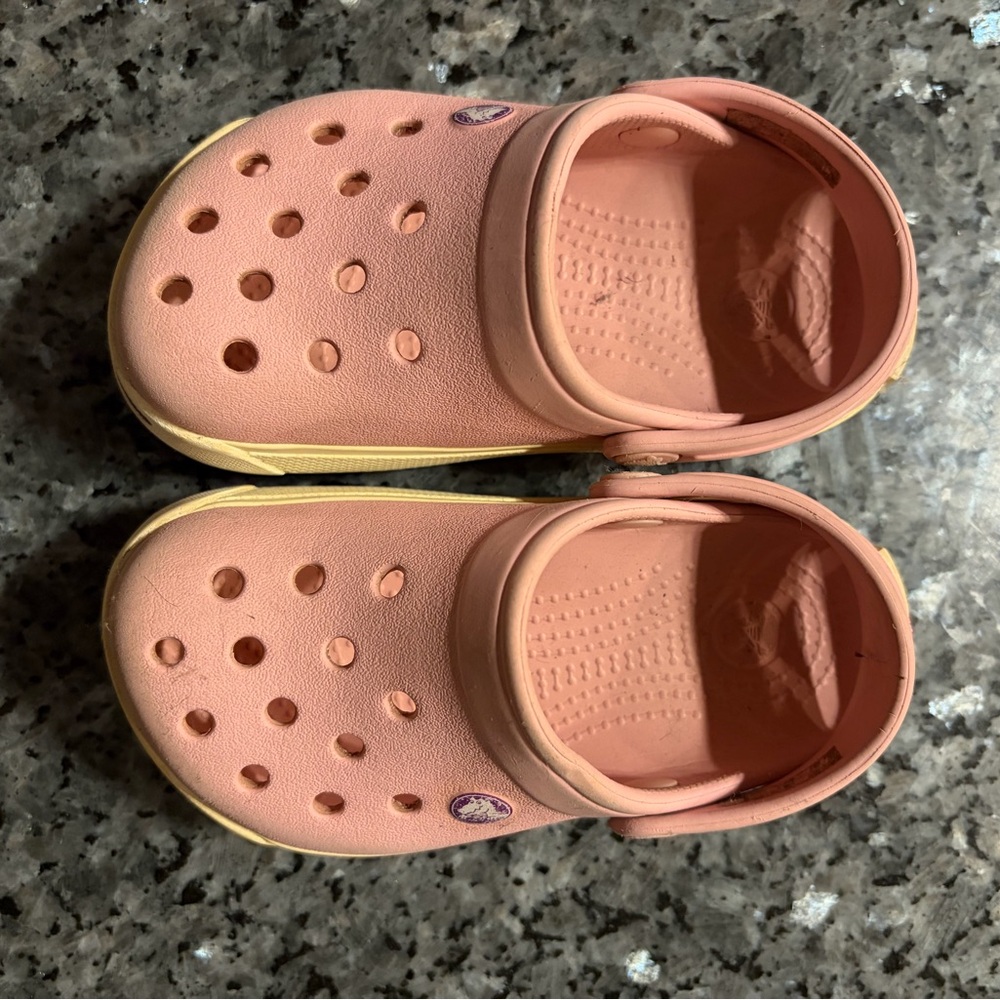 CROCS Kids Pink Water Shoes